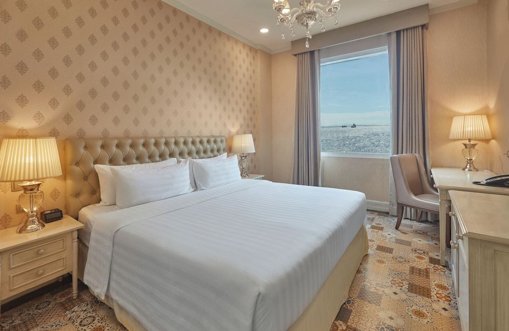 Rizal Park Hotel 1