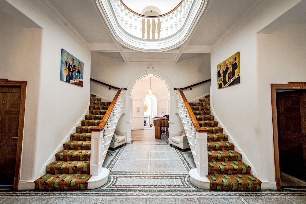 Leverhulme Hotel 1