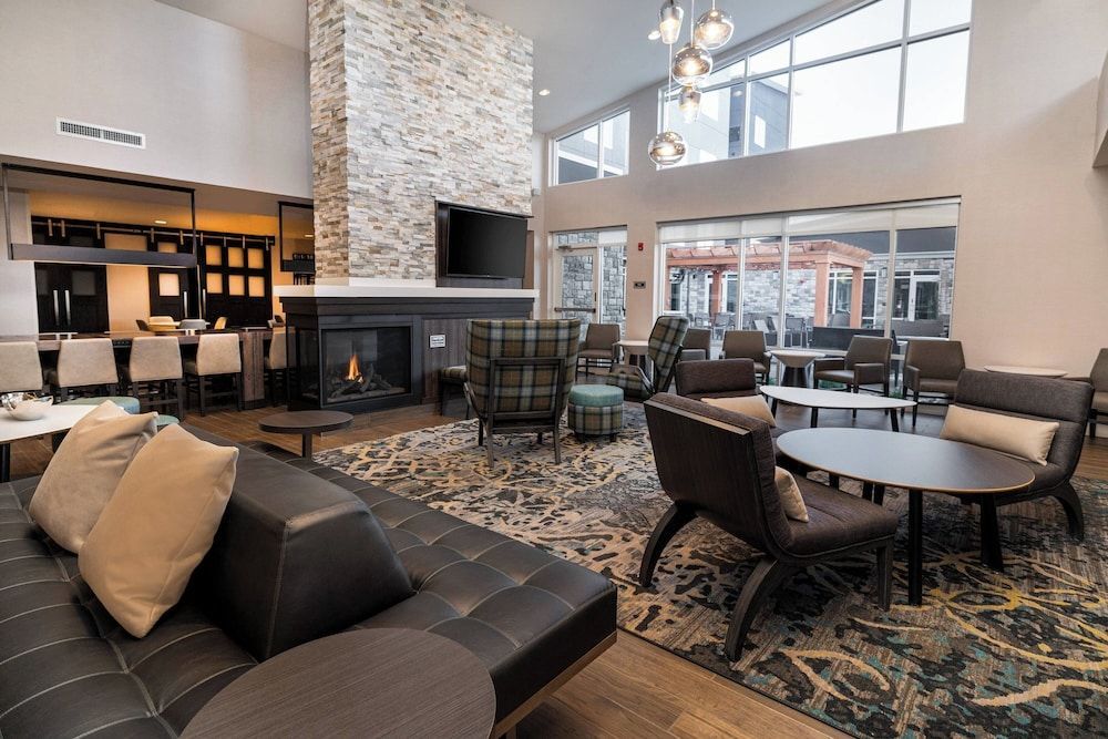 Residence Inn by Marriott Louisville Old Henry 2