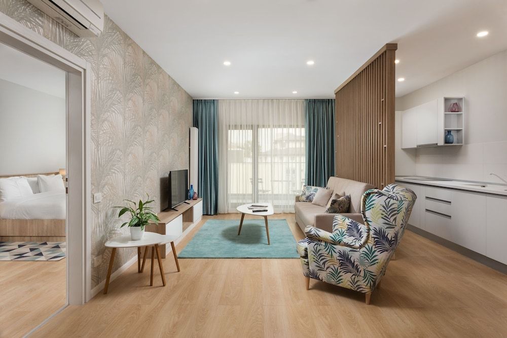Athina Suites Hotel 1