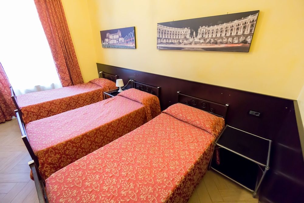 Funny Palace Hostel 1