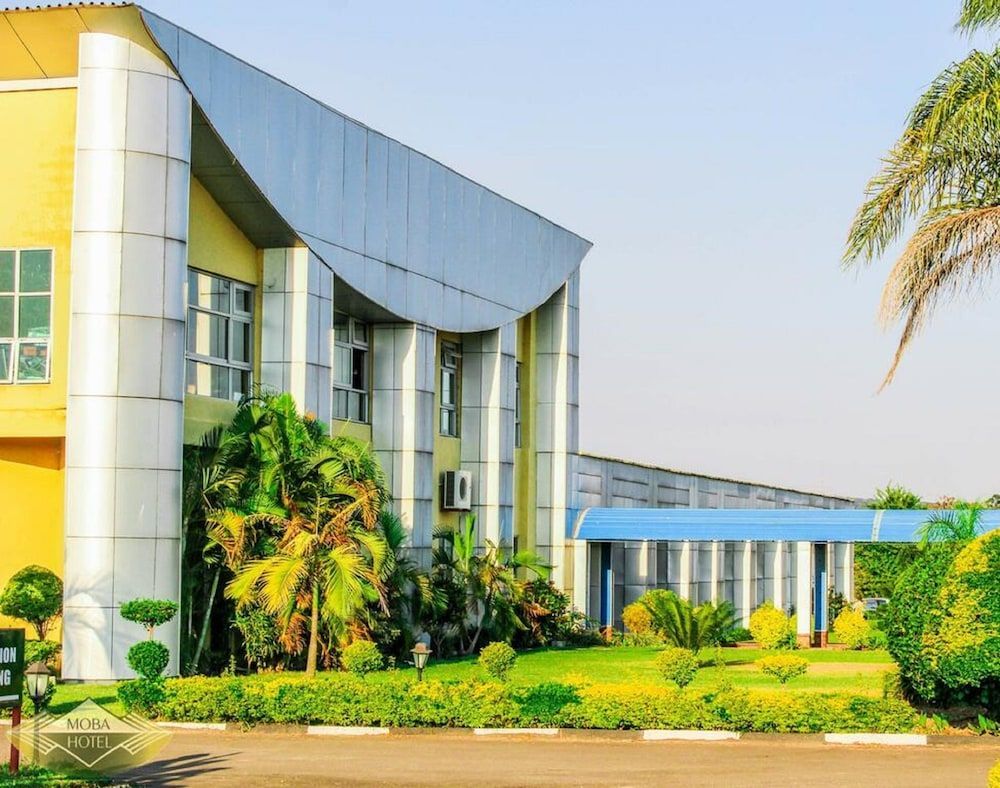 Moba Hotel & Convention Centre 1