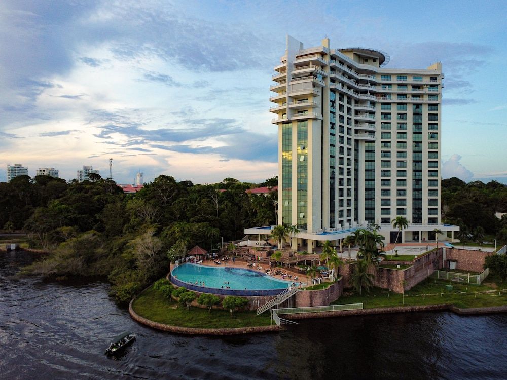 Tropical Executive Hotel 1