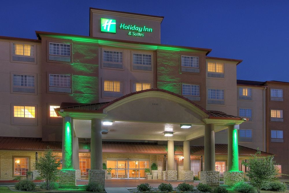 Holiday Inn & Suites ALBUQUERQUE AIRPORT by IHG 1