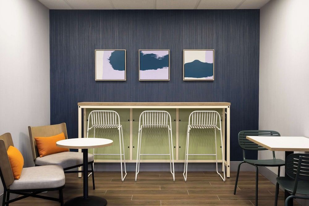 Spark by Hilton Guelph 2