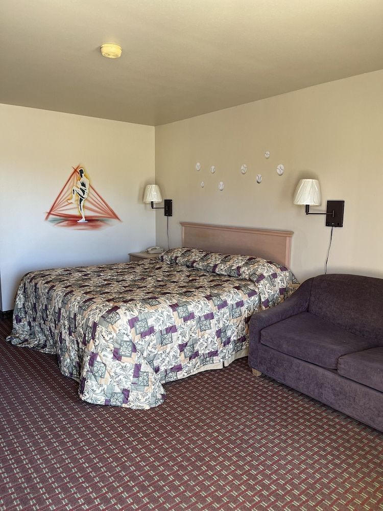 All Star Inn 2