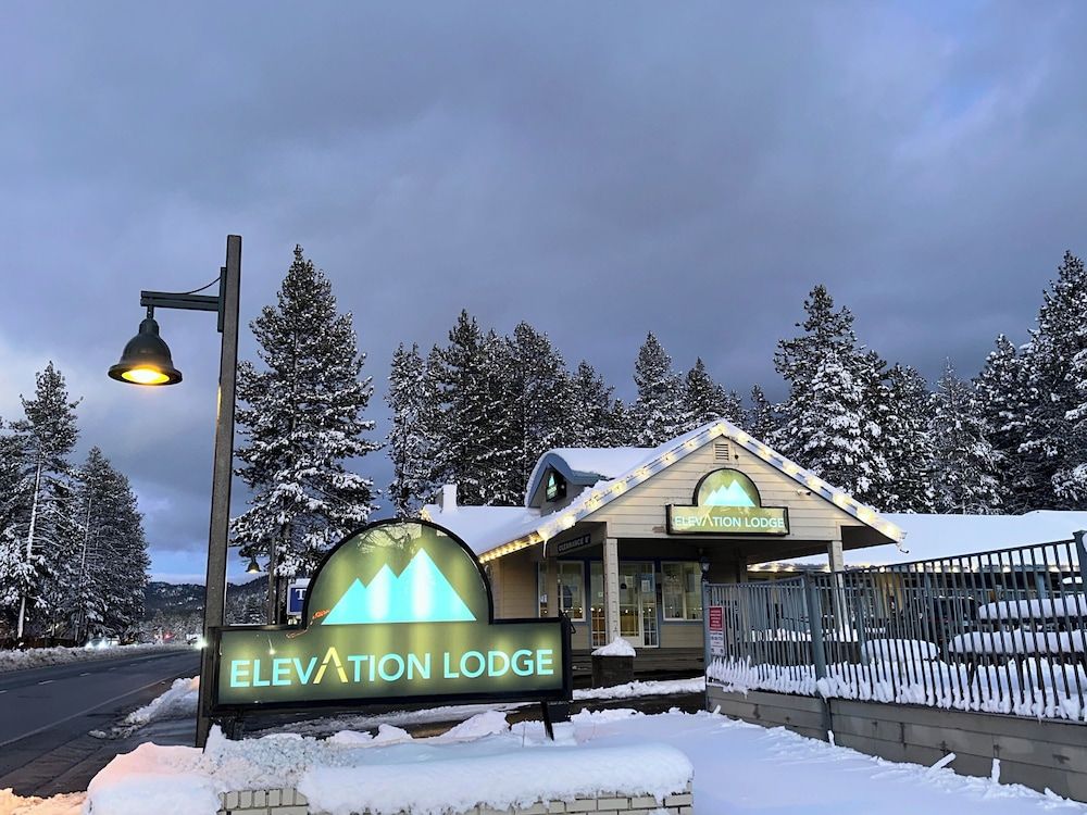 Elevation Lodge 1