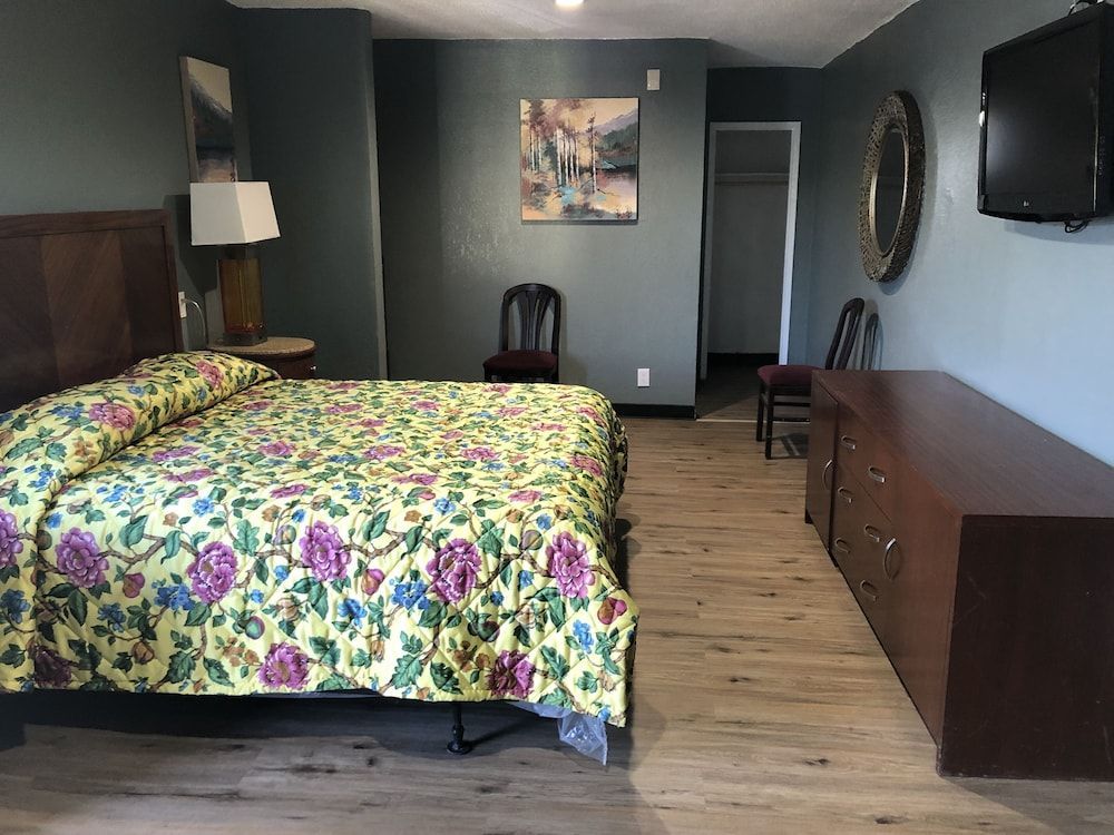 King Castle Motel 2