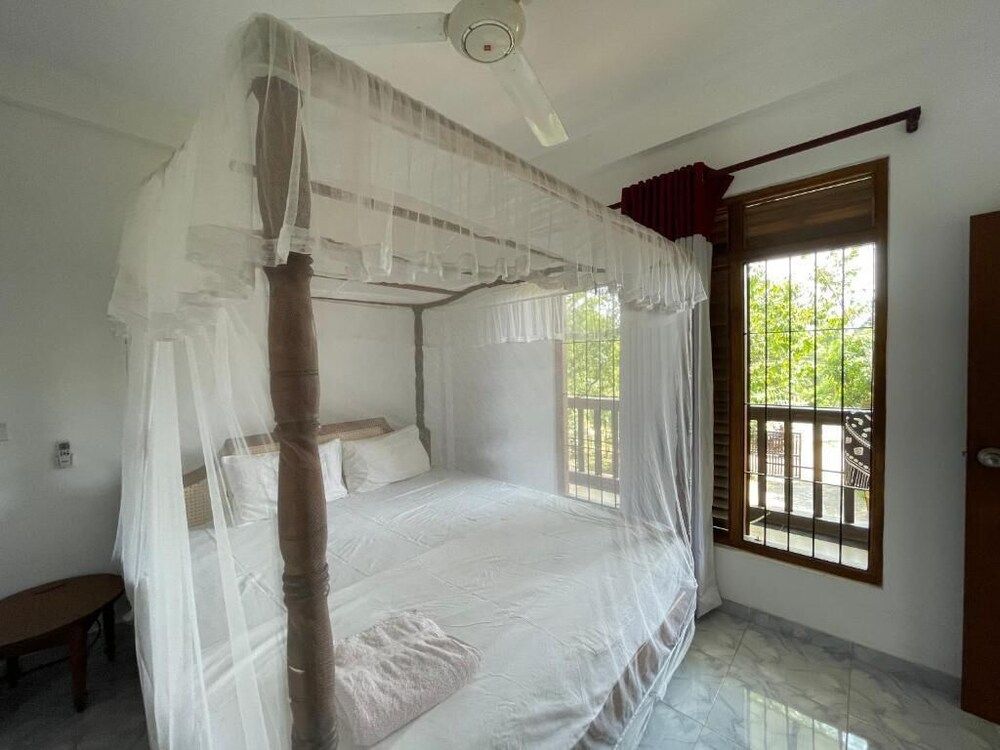 Lake View Villa Tangalle 2