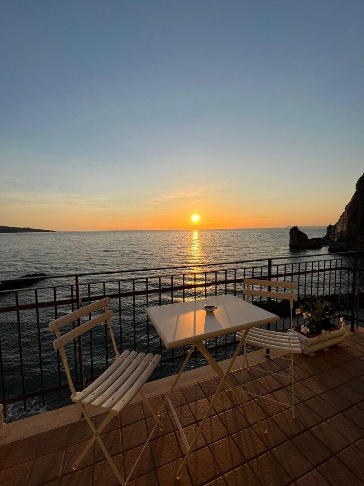 Residenza Mare di Sotto Sorrento 1