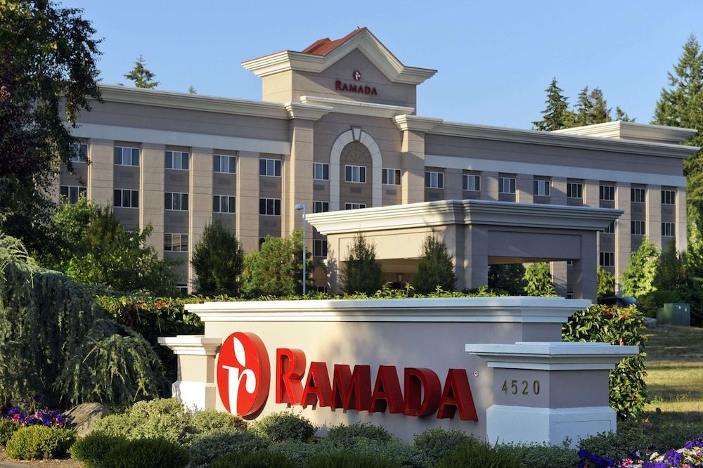 Ramada by Wyndham Olympia 1