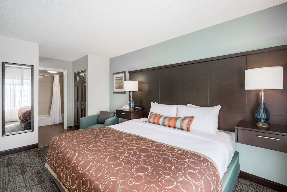 Staybridge Suites WILMINGTON-NEWARK by IHG 2