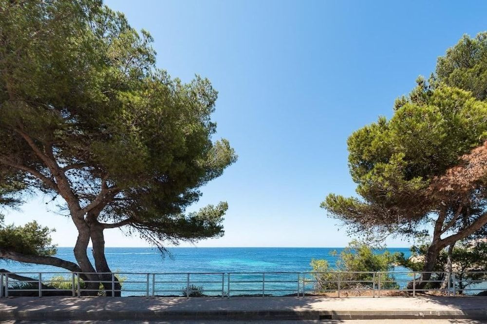 La Corniche Bleue 1