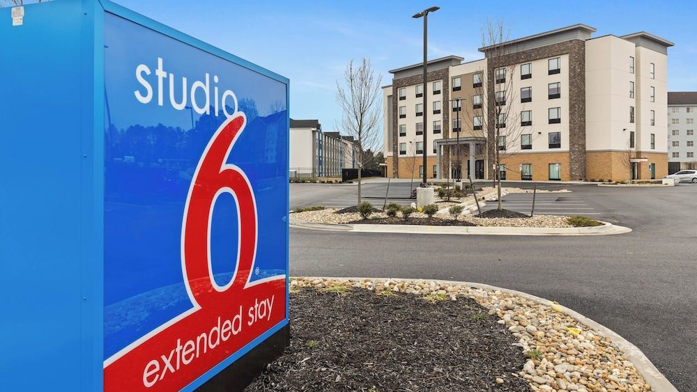Studio 6 Richmond, VA - Airport 1