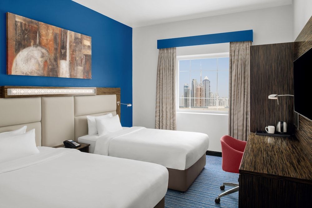 Holiday Inn Express DUBAI - SAFA PARK by IHG 1