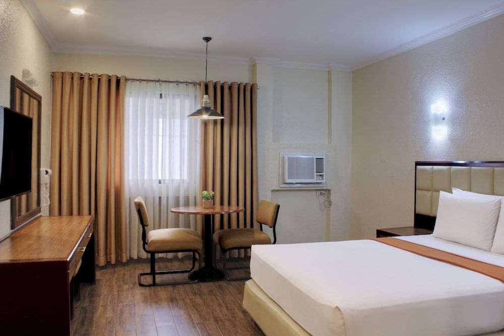 Rothman Hotel 1