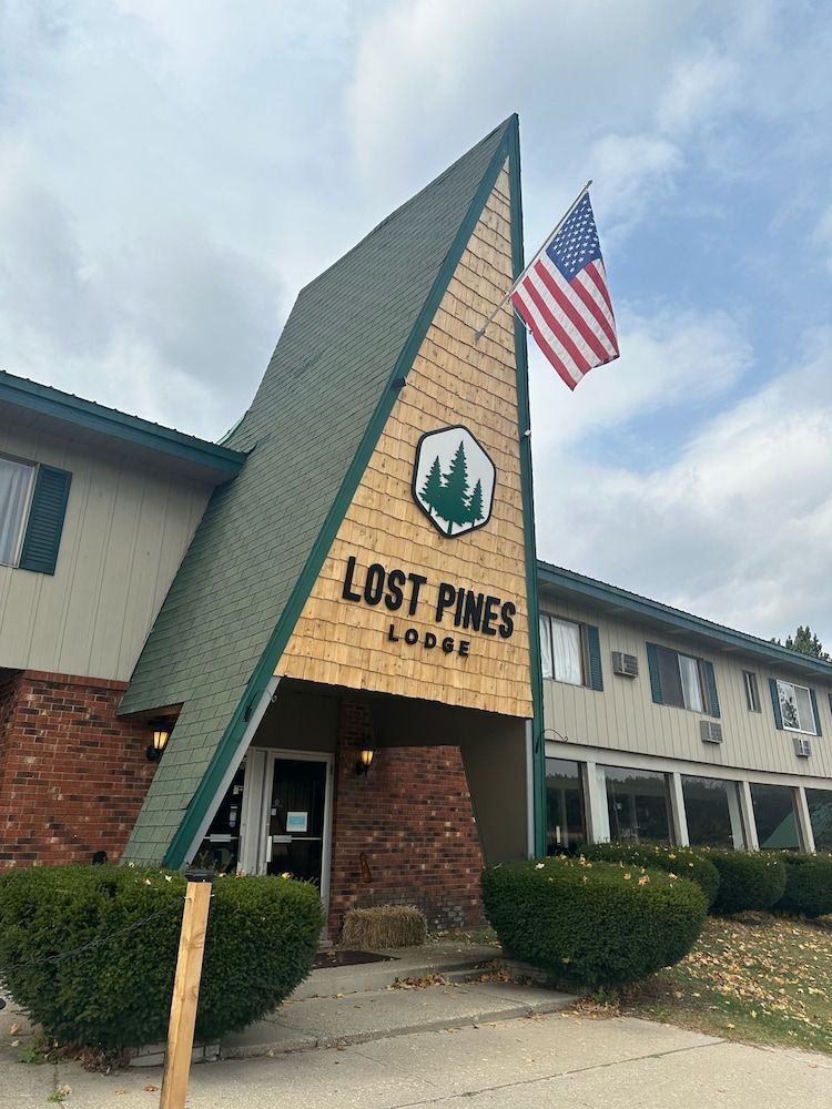 Lost Pines Lodge 1