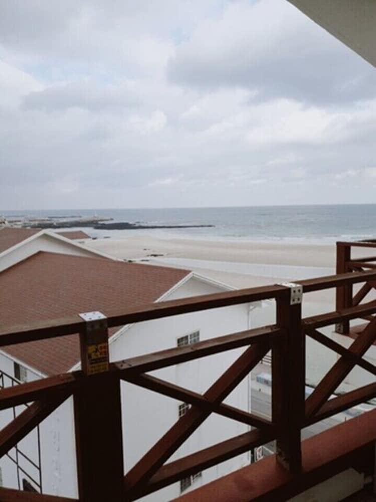 Ocean Grand Hotel 1