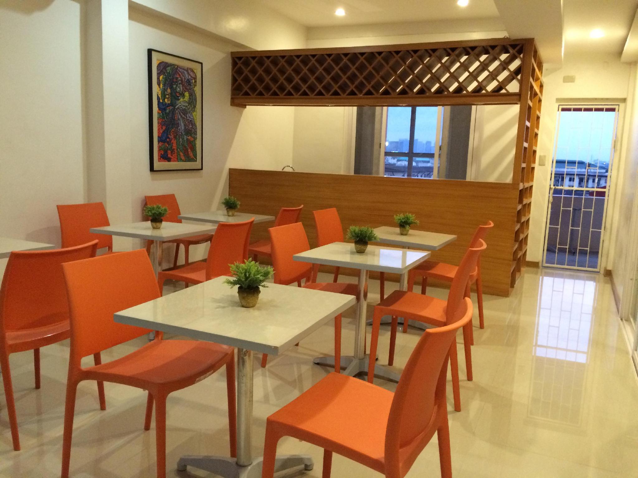 Stone House Hotel Pasay 1