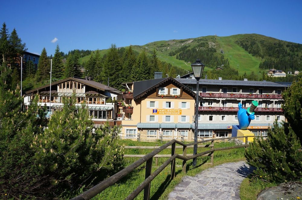 Familienhotel Hinteregger 1
