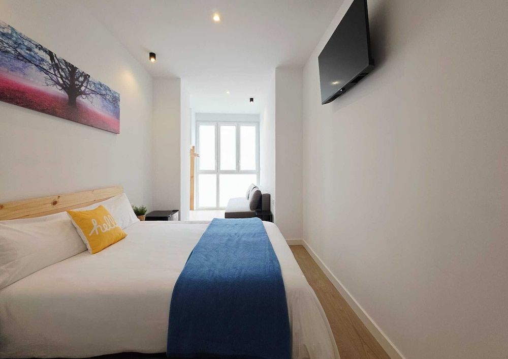 Bilbao ROOMS & KITCHEN Zabalburu 1