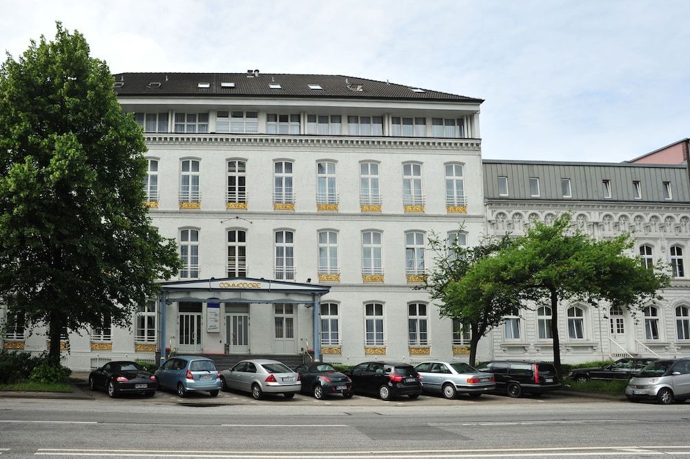 Hotel Commodore 1