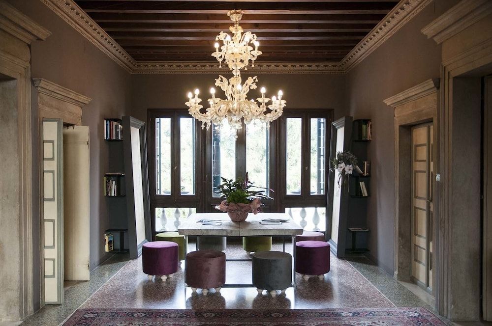 Hotel 5 Colonne 2