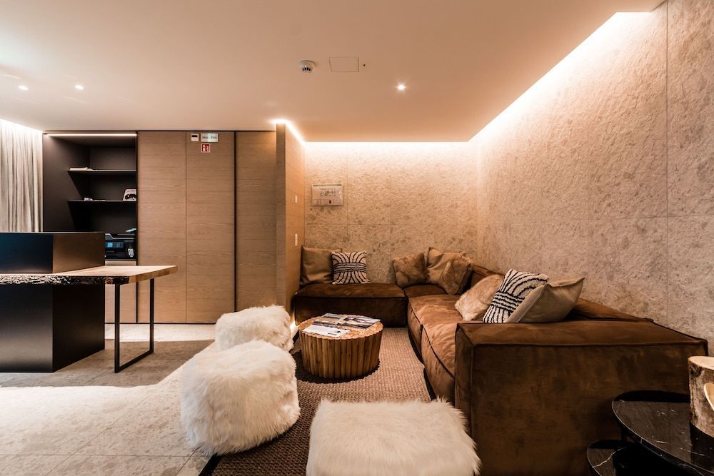 The Base Andermatt 2