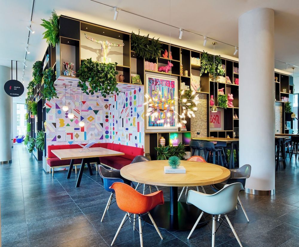 citizenM Boston Back Bay 2