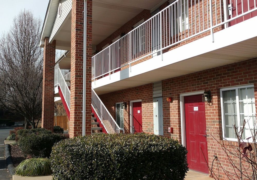 Affordable Suites Charlottesville 1