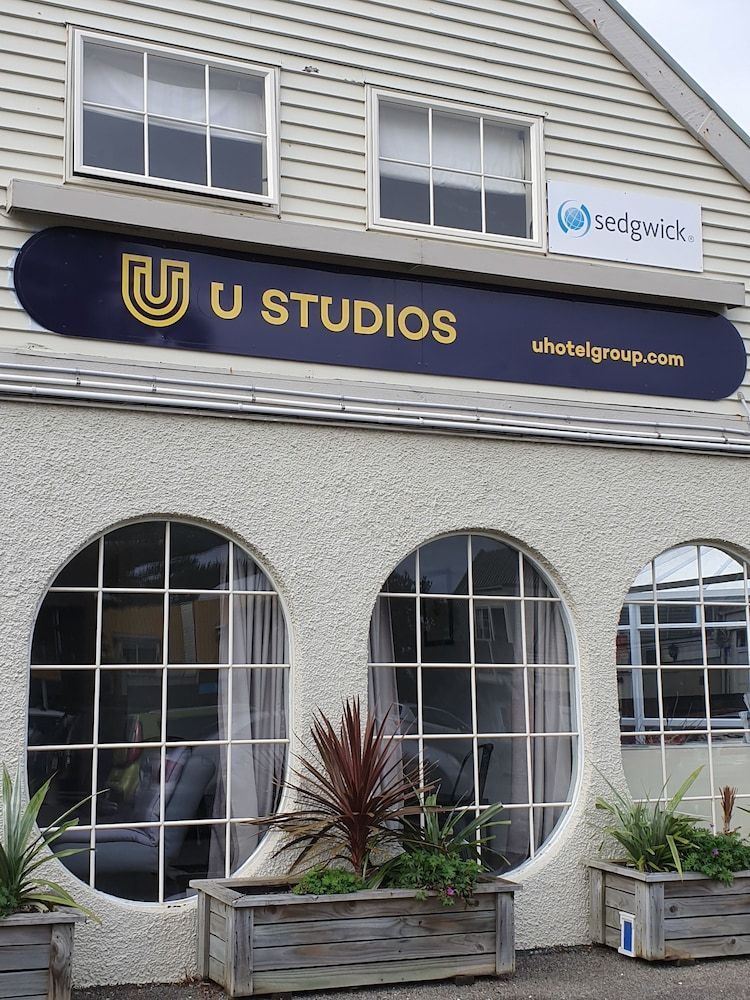 U Studios Paraparaumu, SureStay Collection by BW 2