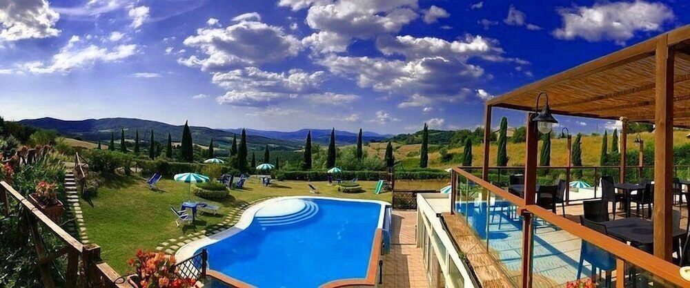 Relax Hotel Acquaviva - Tuscany Hills 1
