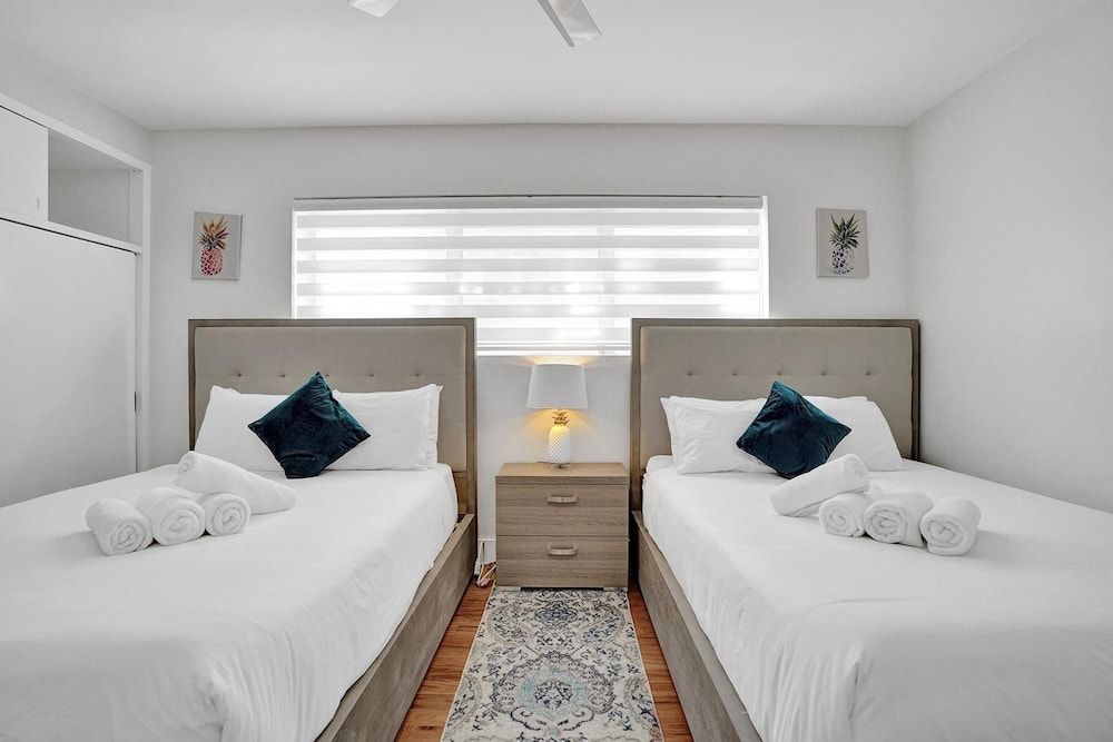 Bay Harbor Boutique Vacation Rental 2
