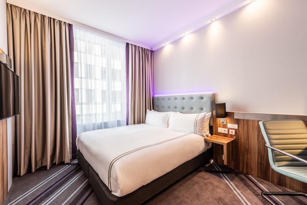 Premier Inn Dresden City Centre 1