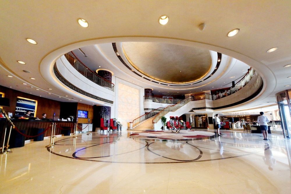 Qingdao Sea View Garden Hotel 2