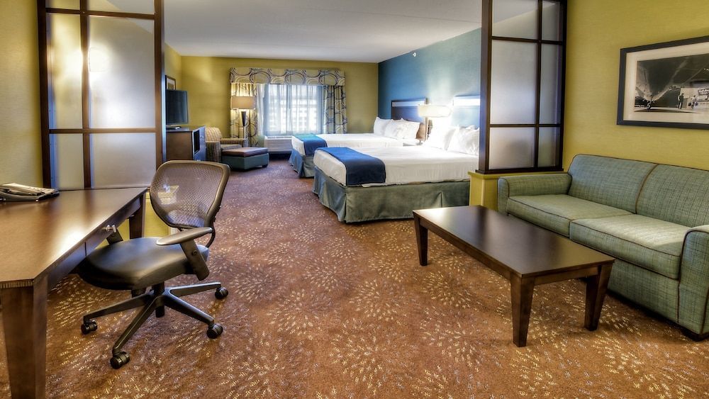 Holiday Inn Express & Suites PITTSBURGH SW - SOUTHPOINTE by IHG 2