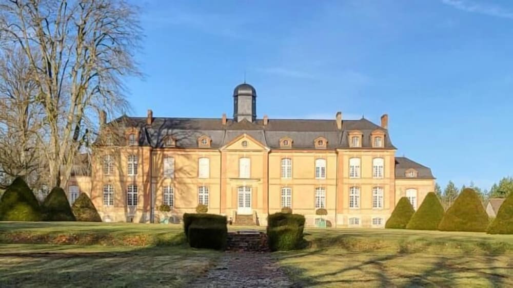 24H LE MANS Château de Lauresse chambres d'hôtes Luxe, avec services 1