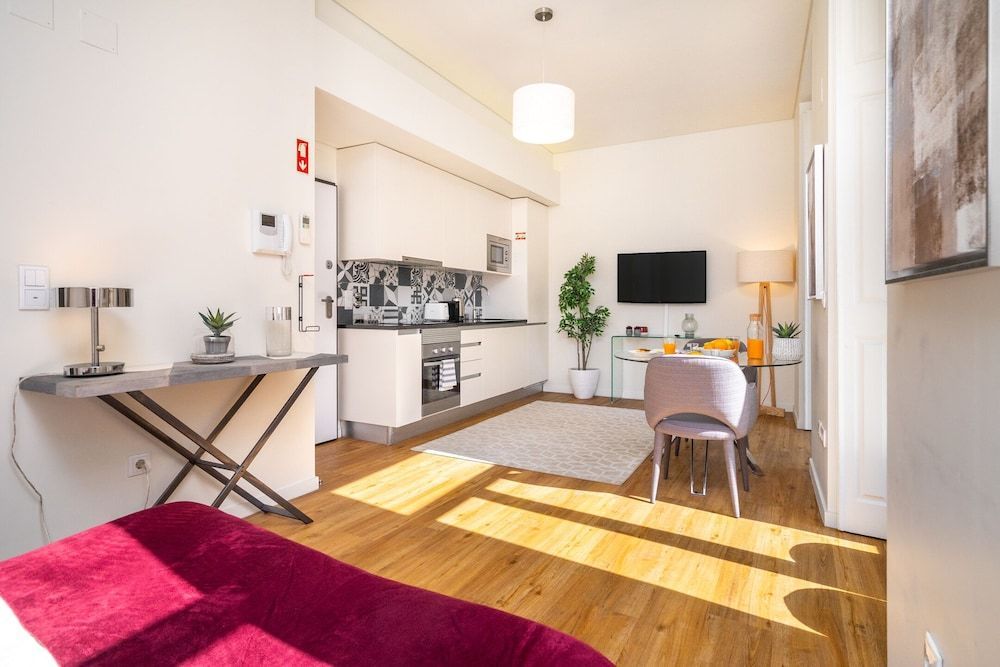 Alcântara Premium Studio 1