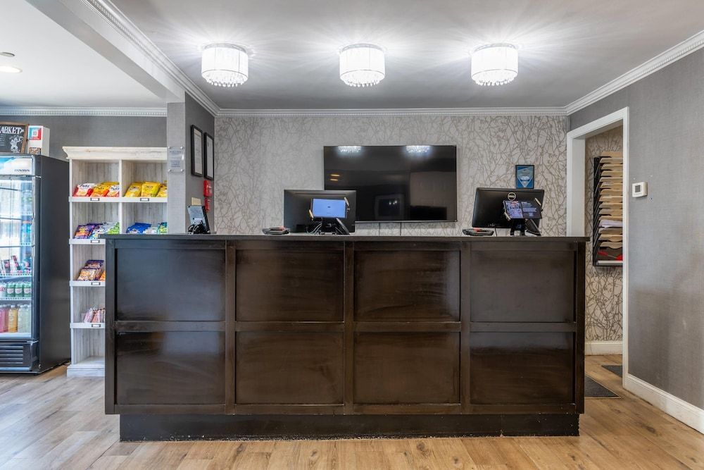 Port Inn and Suites Portsmouth, an Ascend Collection Hotel 2