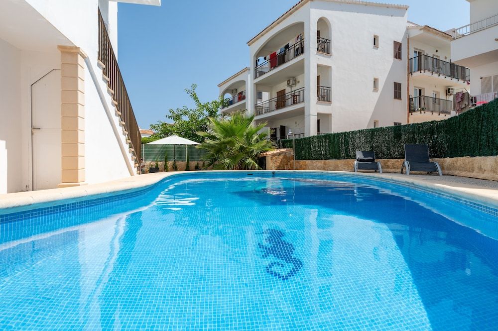Apartamentos Marivent by MHR 1