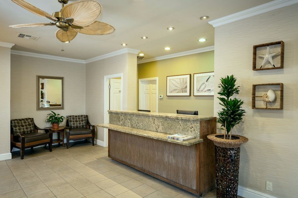 Pacific Shores Inn 2