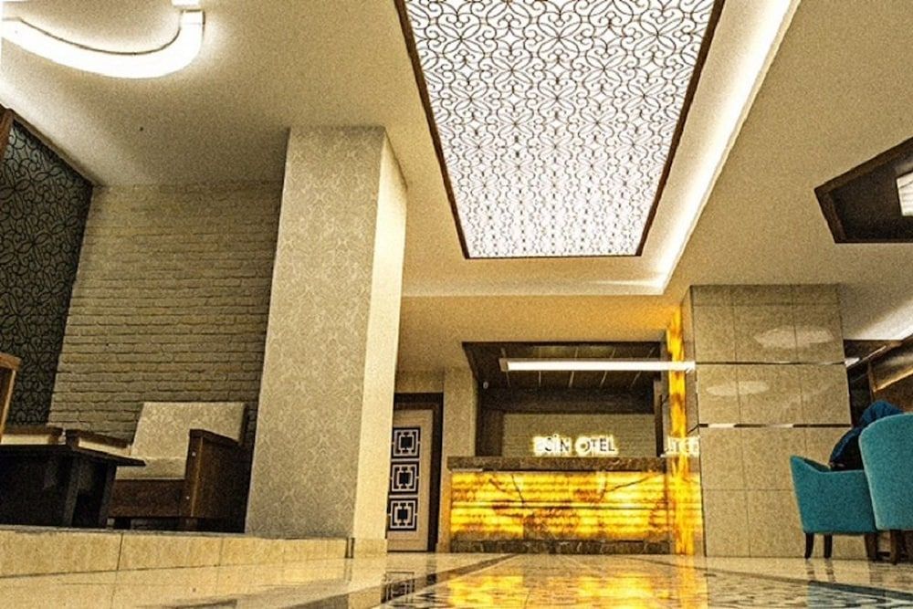 Esin Hotel 1