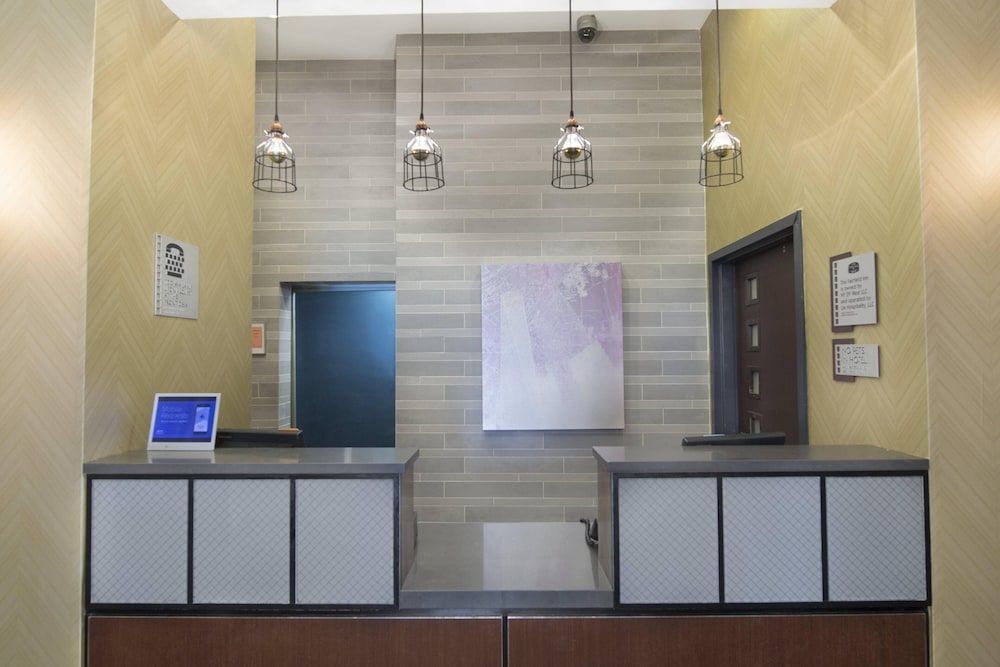 Fairfield Inn & Suites by Marriott New York Manhattan/Fifth Avenue 2