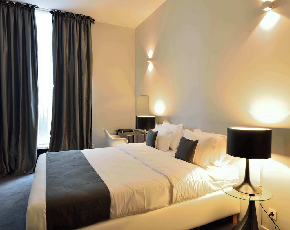 Hotel Retro 1