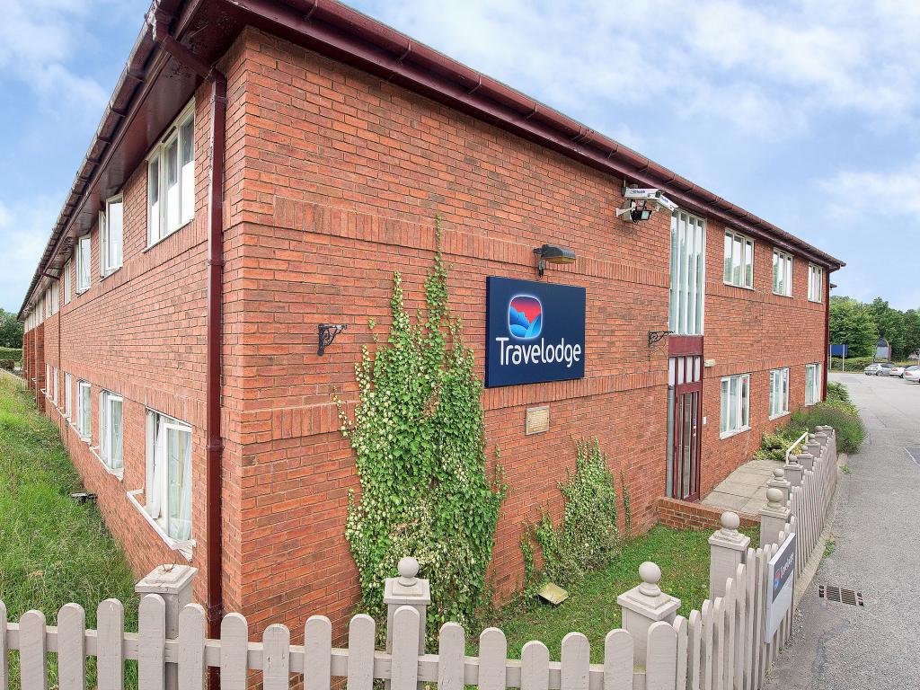 Travelodge Northampton Wootton 2