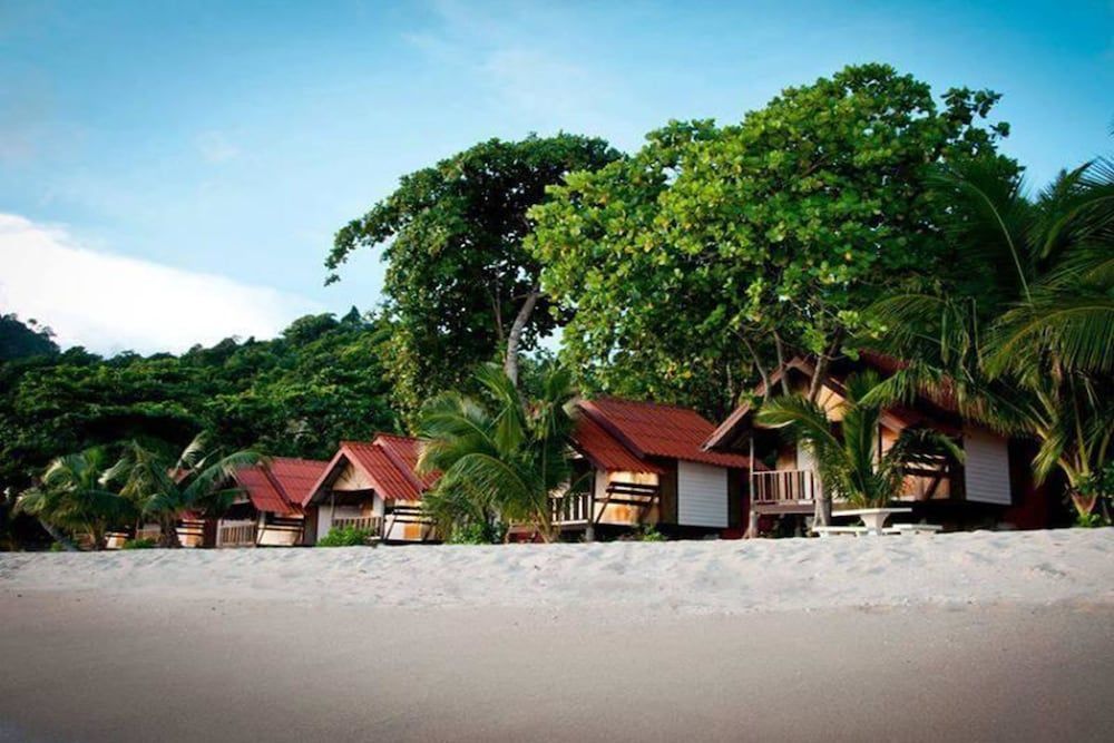 White Sand Beach Resort 1