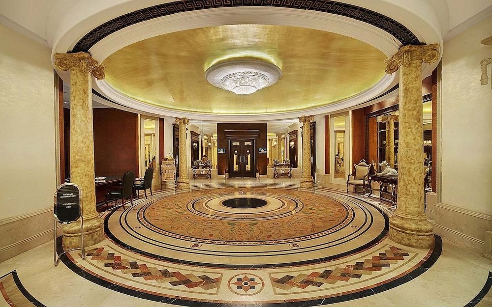 Mayfair Convention 2