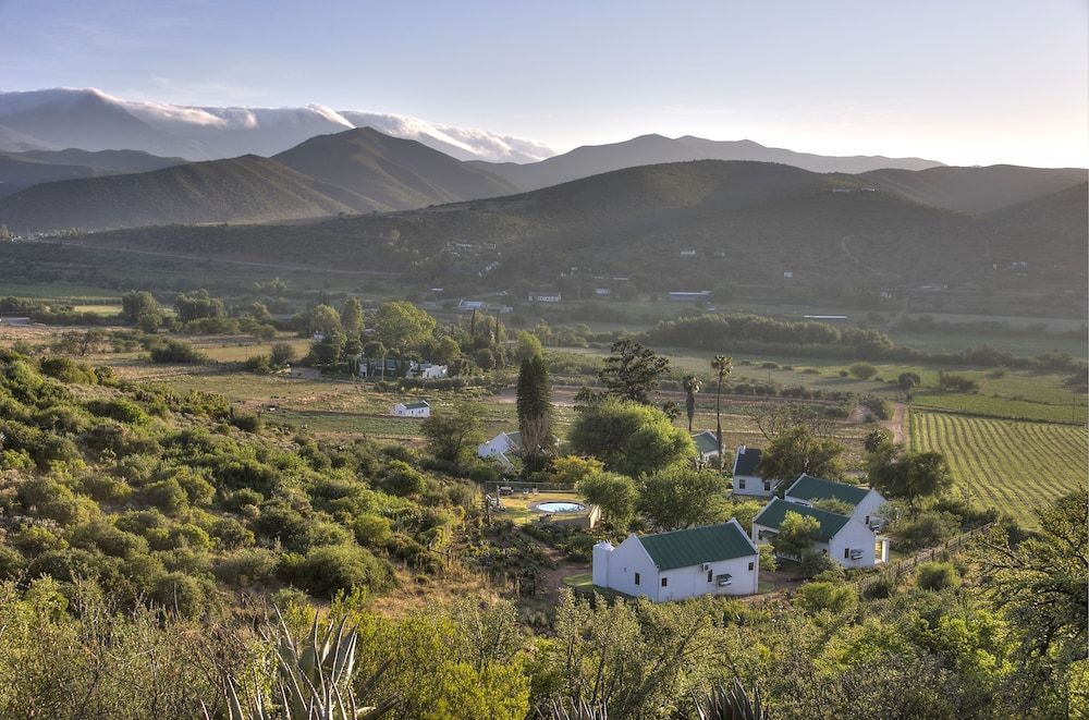 Berluda Farmhouse and Cottages 1