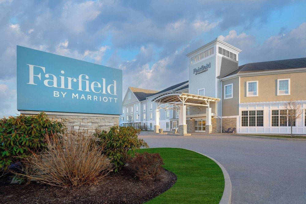 Fairfield Inn & Suites by Marriott Cape Cod Hyannis 1