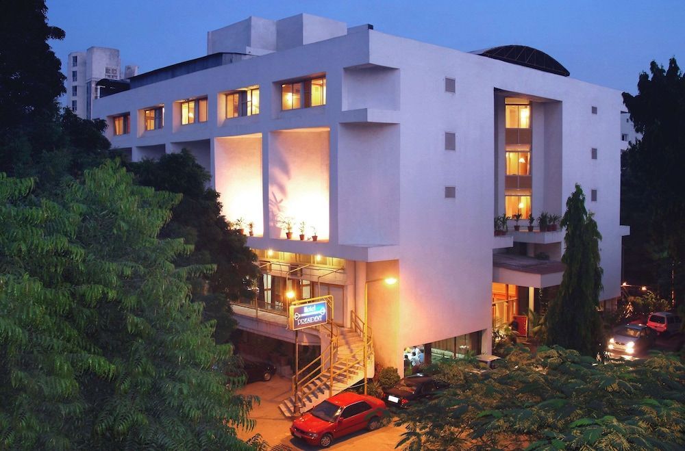 Hotel President, Ahmedabad 1